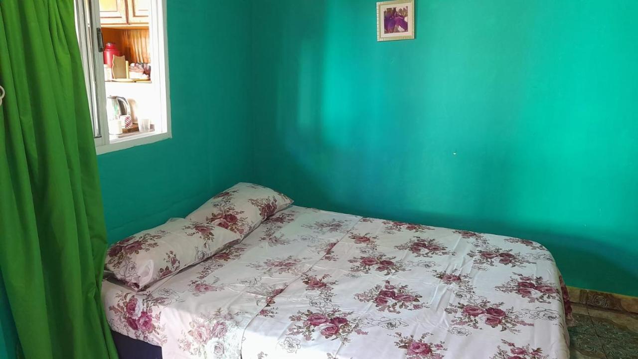 Hostel Loli Puerto Iguazú Eksteriør bilde