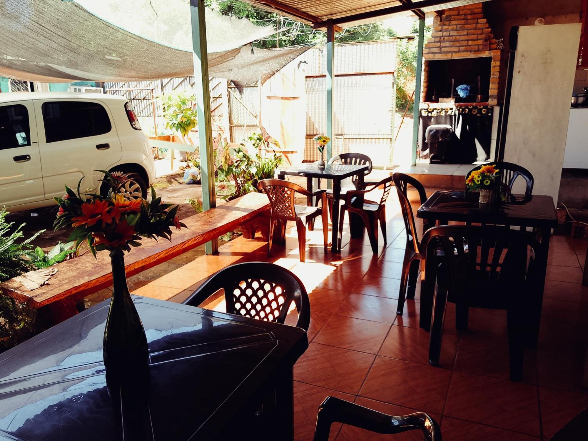 Hostel Loli Puerto Iguazú Eksteriør bilde